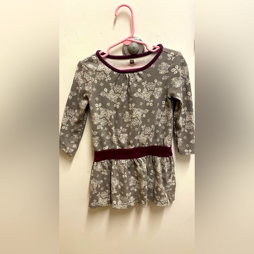 Tea butterfly and flower dress